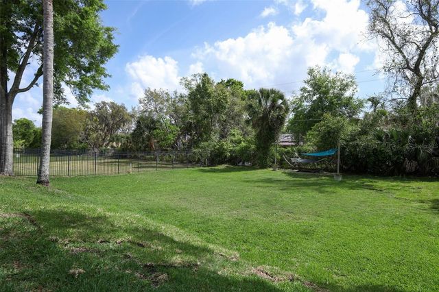 1621 PARKGLEN CIRCLE, Apopka, FL 32712
