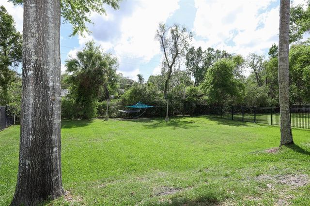 1621 PARKGLEN CIRCLE, Apopka, FL 32712