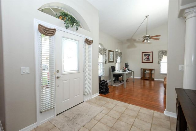 1621 PARKGLEN CIRCLE, Apopka, FL 32712