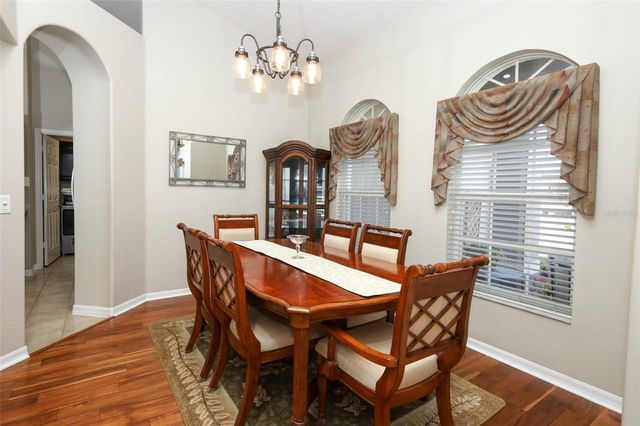 1621 PARKGLEN CIRCLE, Apopka, FL 32712