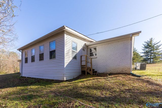 842 Friendship Road, Somerville, AL 35670