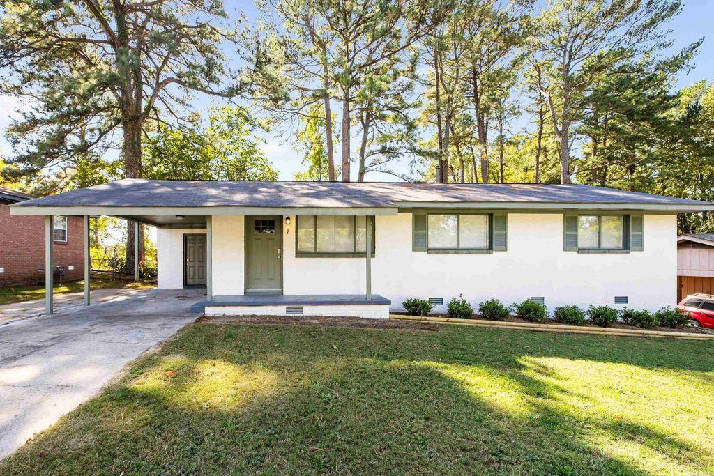 7 Linkay Court, Little Rock, AR 72209