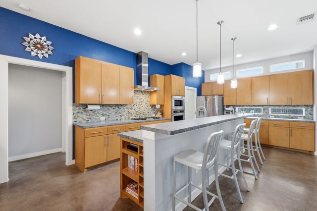 908 Idlewild Court, Highland Village, TX 75077