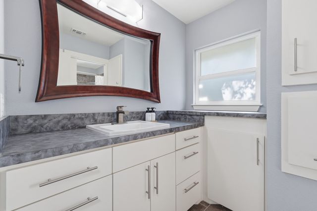 908 Idlewild Court, Highland Village, TX 75077