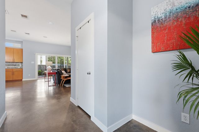 908 Idlewild Court, Highland Village, TX 75077