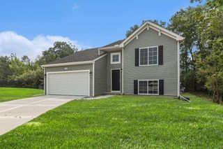 724 Manorwood Circle, Benton Charter Twp, MI 49022
