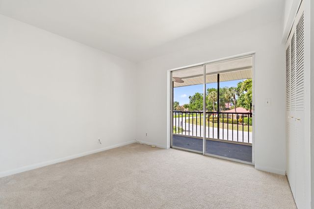 6536 Chasewood Drive H, Jupiter, FL 33458