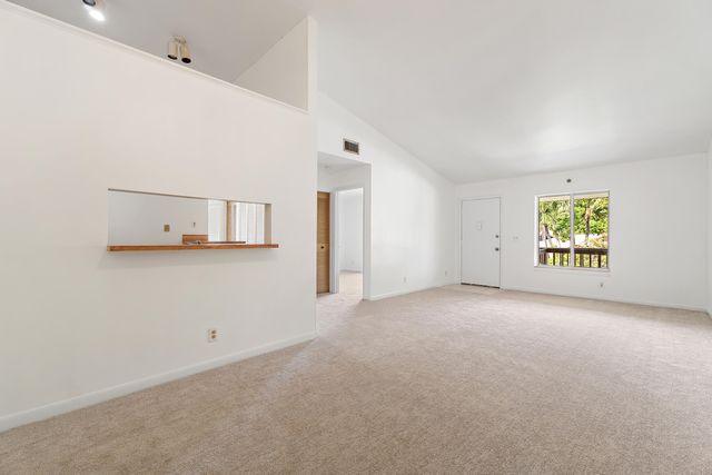 6536 Chasewood Drive H, Jupiter, FL 33458