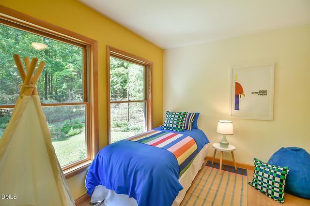 5424 Hawes Road, Hillsborough, NC 27278