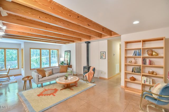 5424 Hawes Road, Hillsborough, NC 27278