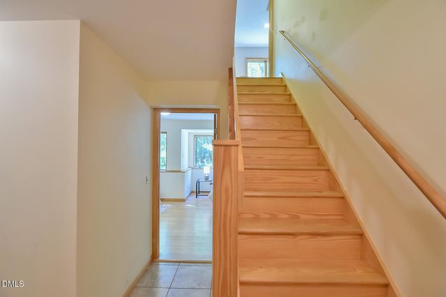 5424 Hawes Road, Hillsborough, NC 27278