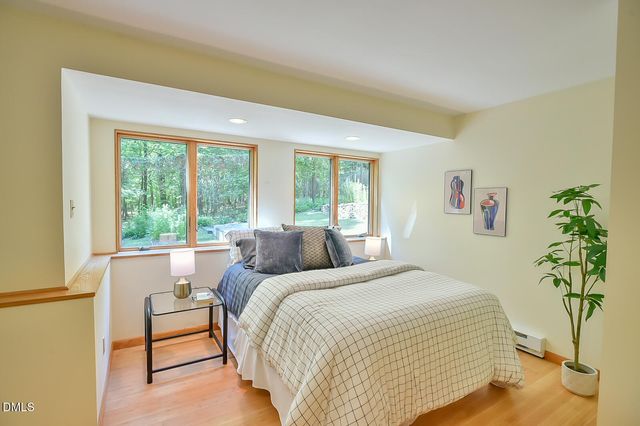 5424 Hawes Road, Hillsborough, NC 27278
