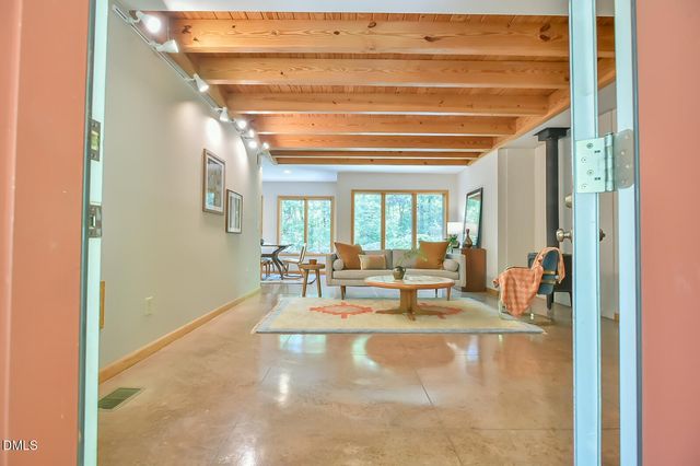 5424 Hawes Road, Hillsborough, NC 27278