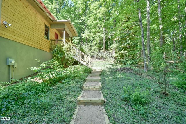5424 Hawes Road, Hillsborough, NC 27278
