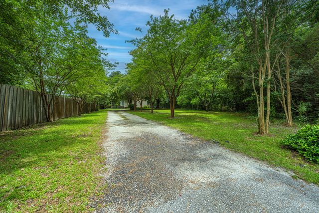 100 Autumn Lane, Moncks Corner, SC 29461