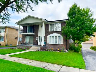 4528 Elm Avenue 2S, Brookfield, IL 60513
