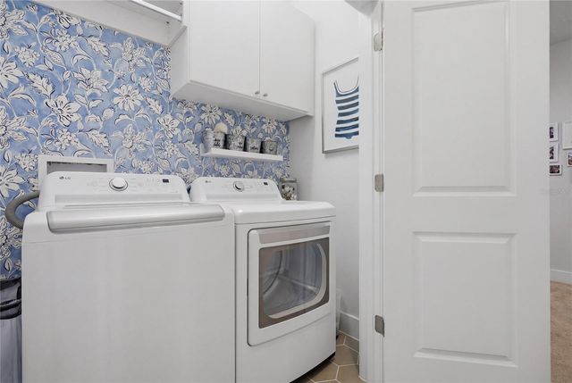 7221 SUTTON LANE, Sarasota, FL 34240