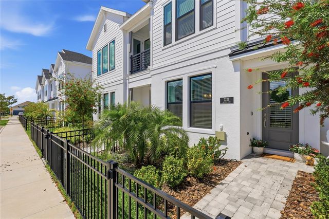 7221 SUTTON LANE, Sarasota, FL 34240