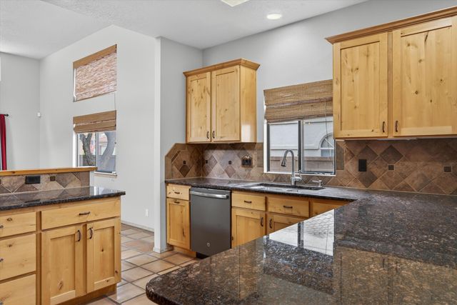 8020 Corona Avenue NE, Albuquerque, NM 87122