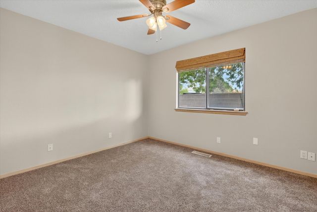 8020 Corona Avenue NE, Albuquerque, NM 87122
