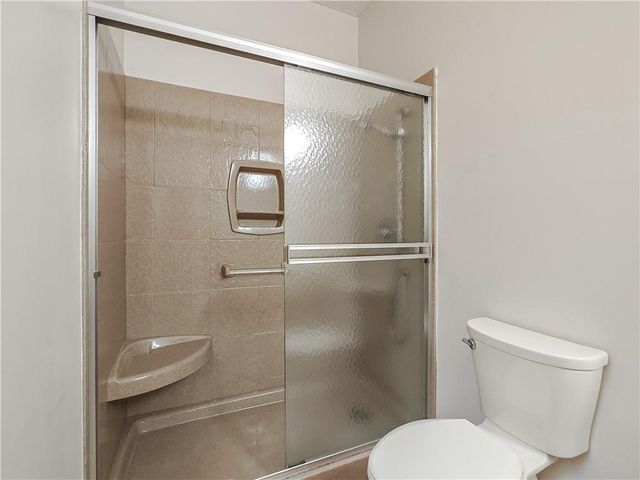 2425 NE Old Paint Road, Lee's Summit, MO 64086