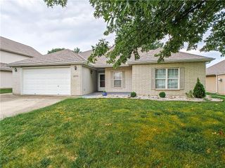 2425 NE Old Paint Road, Lee's Summit, MO 64086