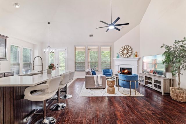 12130 Jackson Creek Drive, Dallas, TX 75243