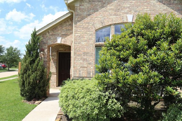 2722 Palermo Court, League City, TX 77573
