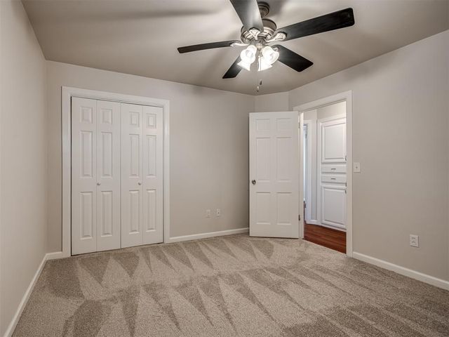 8 South Avenue, Edmond, OK 73013