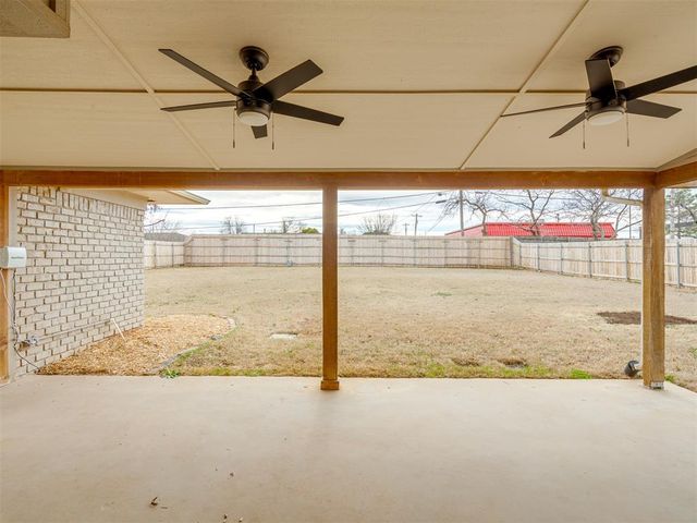 8 South Avenue, Edmond, OK 73013