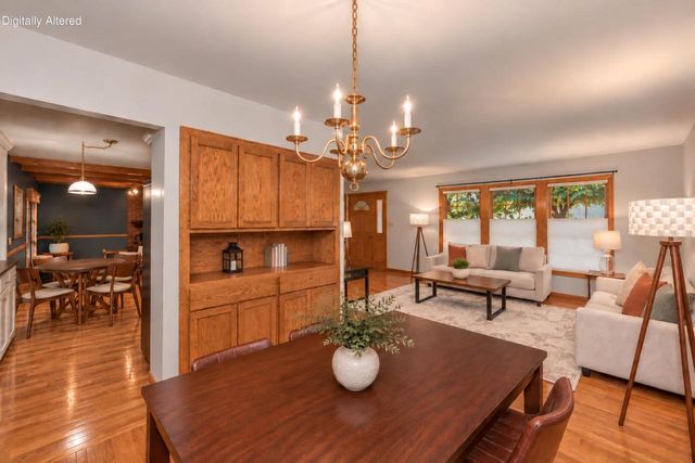 5879 Ramona DRIVE, Greendale, WI 53129