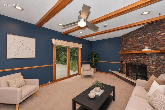 5879 Ramona DRIVE, Greendale, WI 53129