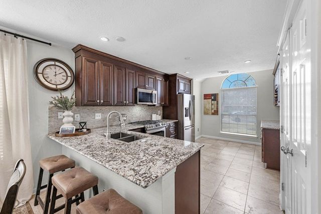 16111 Dock Bar Court, Friendswood, TX 77546