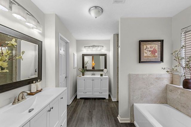 16111 Dock Bar Court, Friendswood, TX 77546