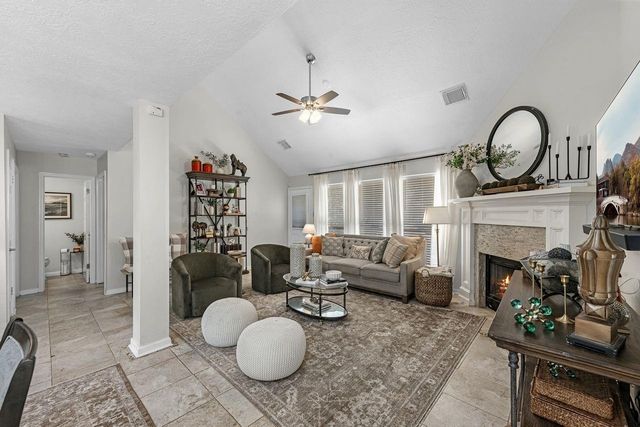 16111 Dock Bar Court, Friendswood, TX 77546