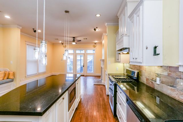 629 W 16th Street, Houston, TX 77008