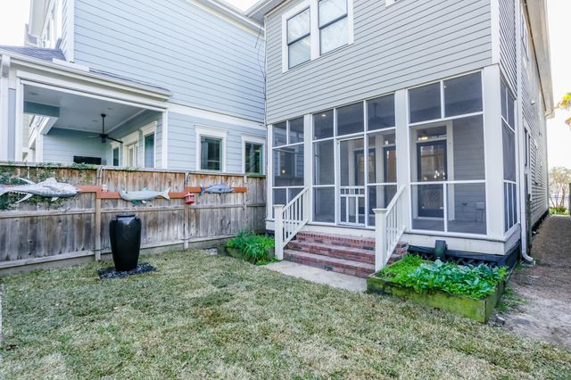 629 W 16th Street, Houston, TX 77008