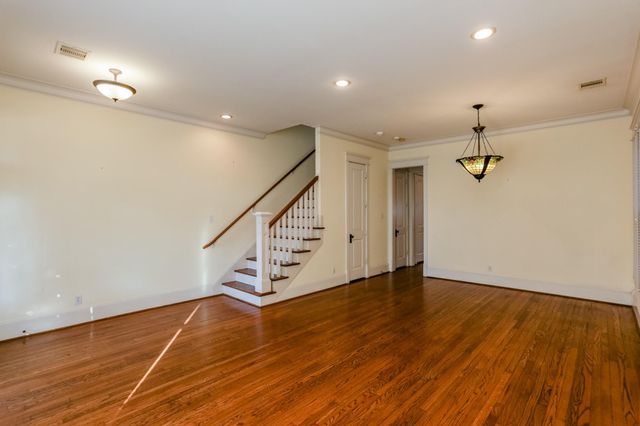 629 W 16th Street, Houston, TX 77008