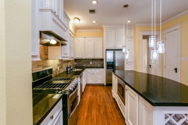 629 W 16th Street, Houston, TX 77008