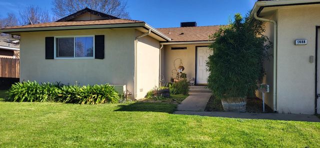 6488 N Kennedy, Fresno, CA 93710