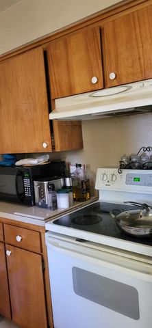 6488 N Kennedy, Fresno, CA 93710