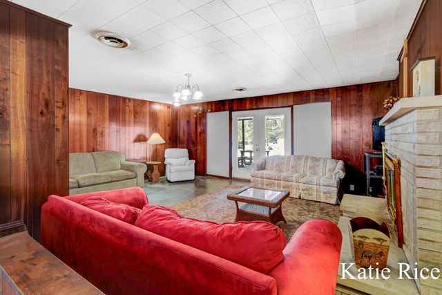 8431 Meade Street, Montague, MI 49437