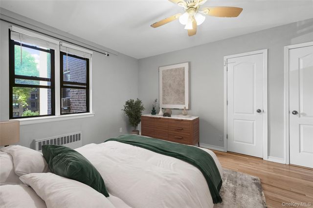 142 Garth Road 3T, Scarsdale, NY 10583