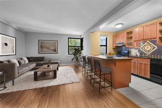 142 Garth Road 3T, Scarsdale, NY 10583