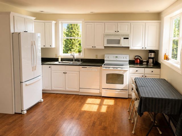 47 Pray Street, Rochester, NH 03868
