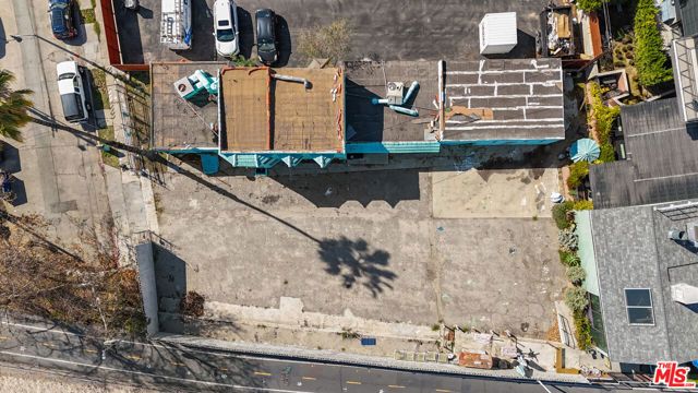 3051 N Coolidge Avenue, Los Angeles, CA 90039