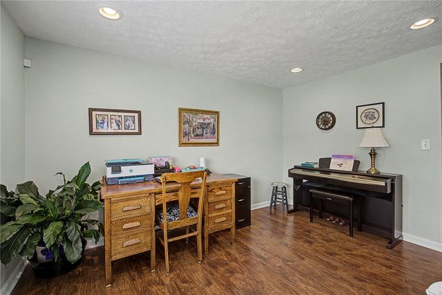 4843 Pennswood Drive, Huber Heights, OH 45424