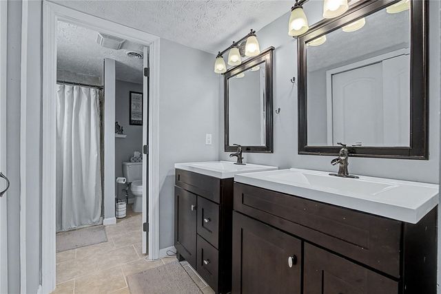4843 Pennswood Drive, Huber Heights, OH 45424