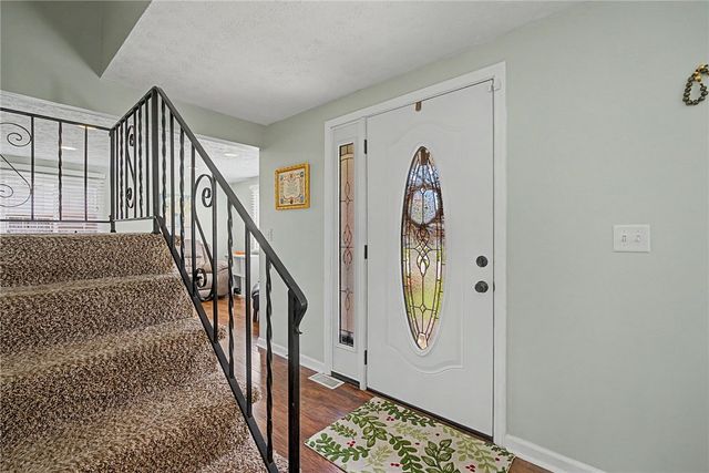 4843 Pennswood Drive, Huber Heights, OH 45424