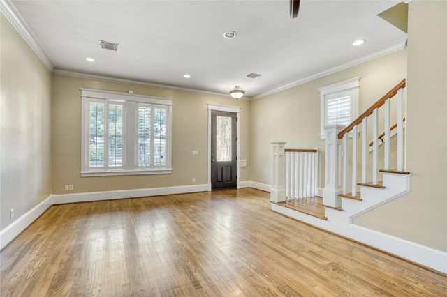 632 W 17th Street, Houston, TX 77008